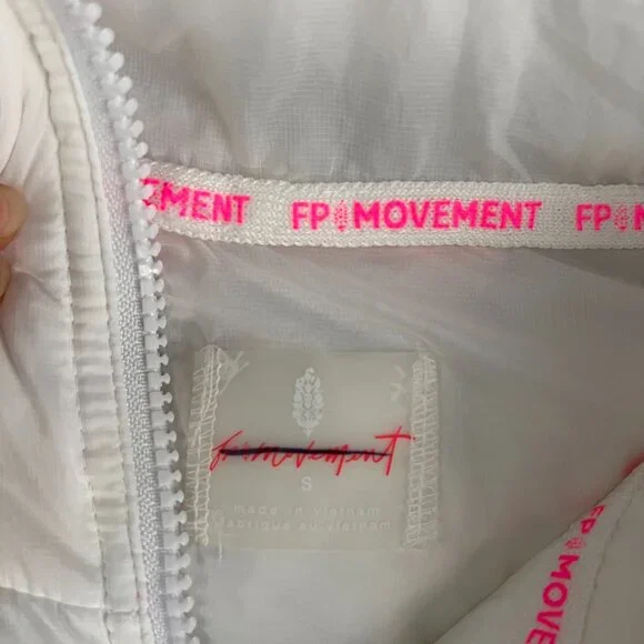 NEW Free People Movement White In A Bubble Puffer Vest Jacket - Picture 6 of 14